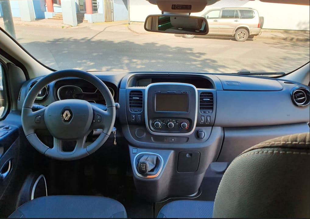 Opel Vivaro - Thumbnail 4